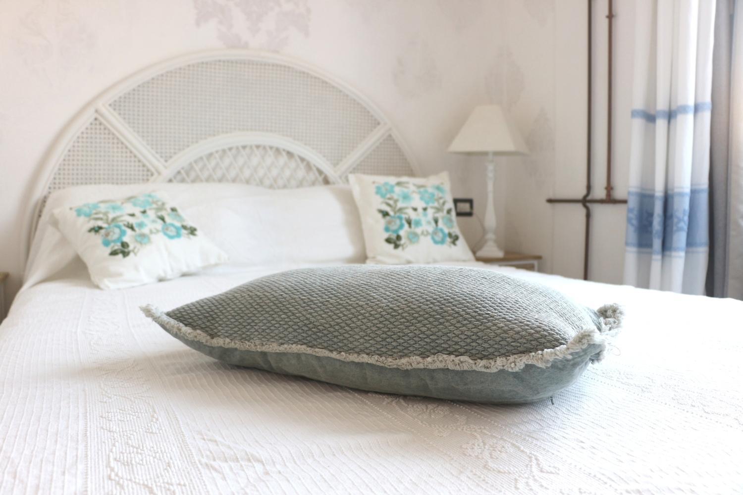 Lliri Blanc Bed and breakfast